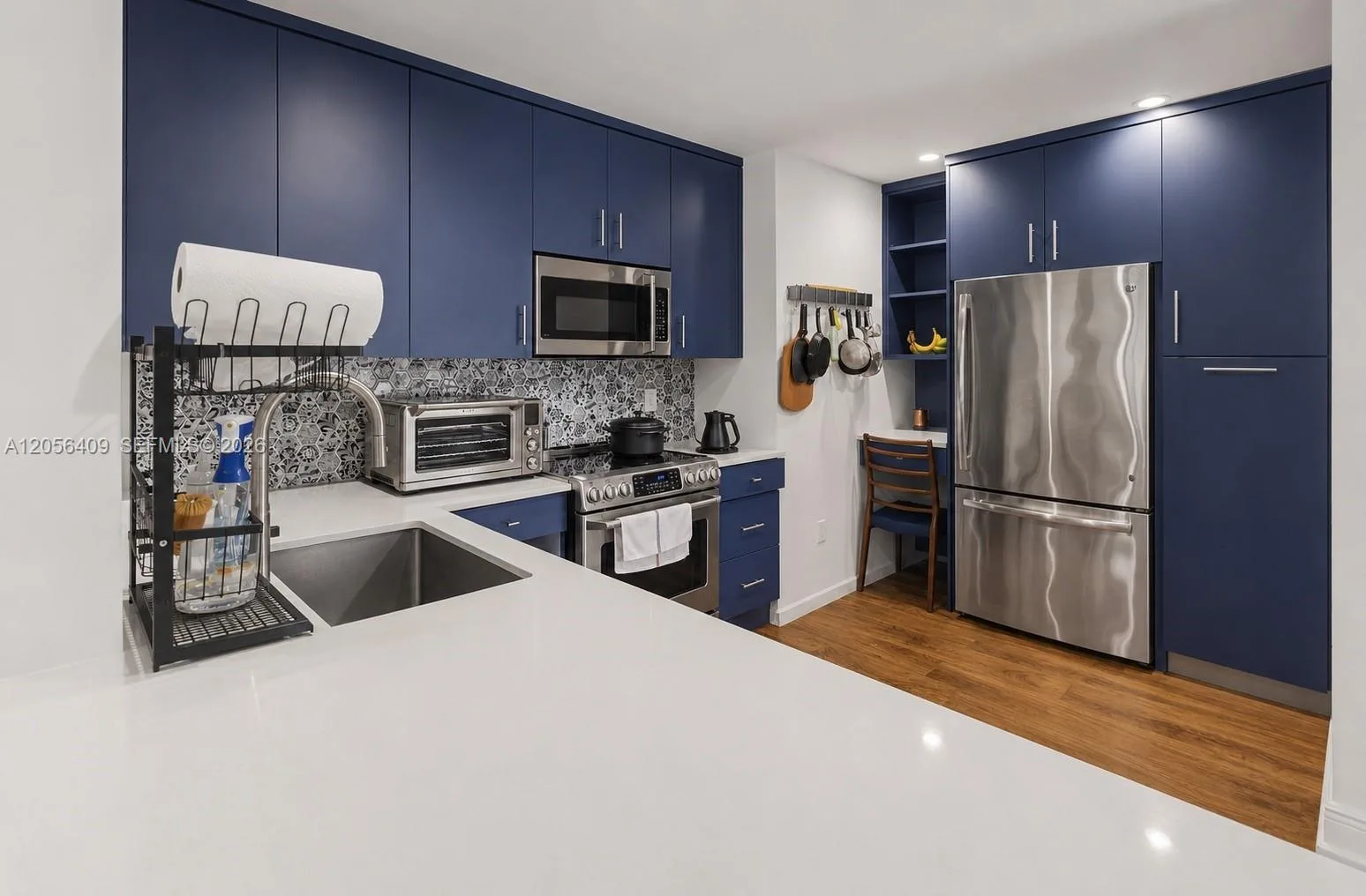 6815 Edgewater Dr # 201, Coral Gables, FL 33133 photo 4