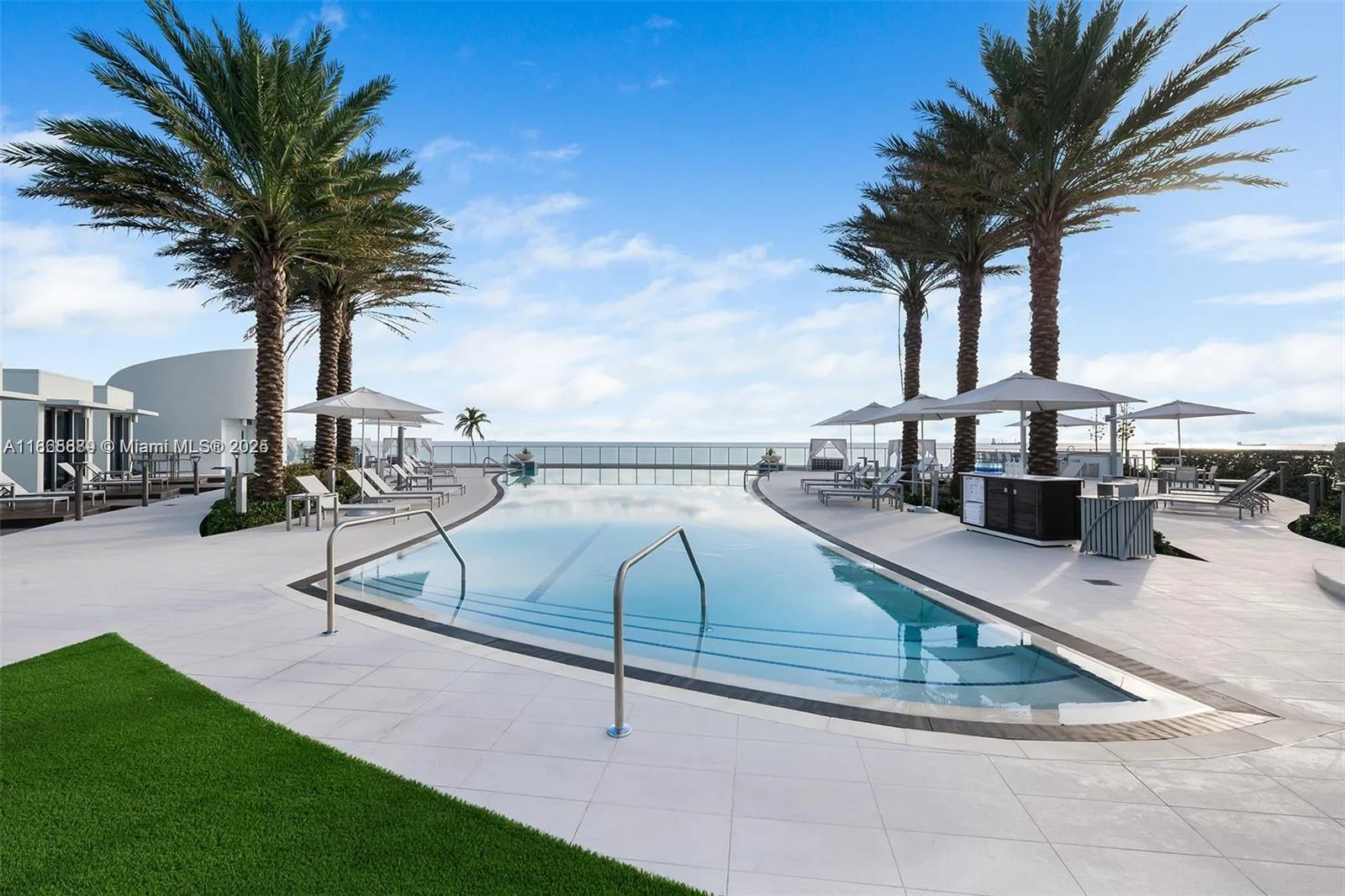 Paramount Fort Lauderdale – photo 7