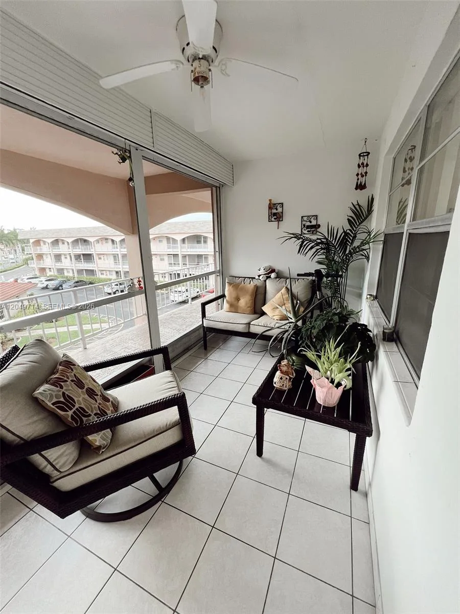 501 Blue Heron Dr # 314-A, Hallandale Beach, FL 33009 photo 11