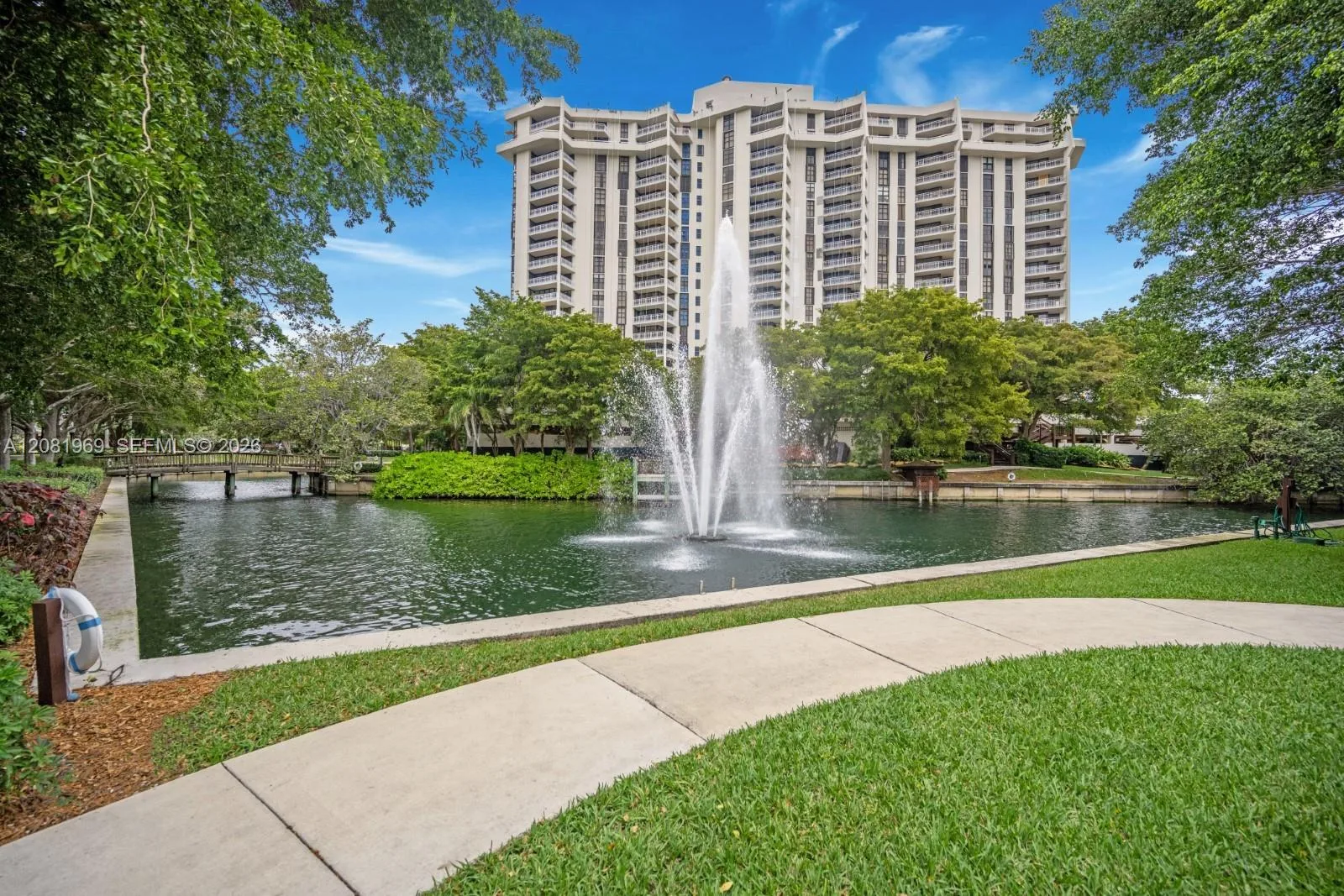 2000 Towerside Ter # 408, Miami, FL 33138