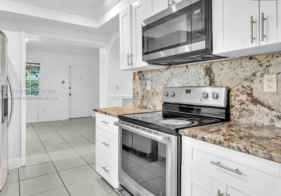 936 NE 132nd St, North Miami, FL 33161 photo 12