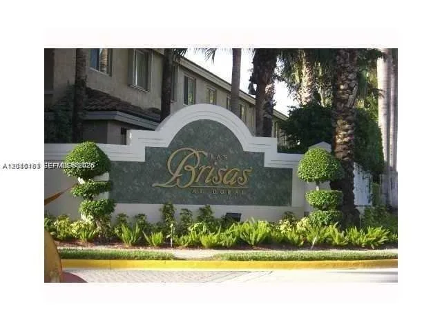5737 NW 114th Path # 111, Doral, FL 33178