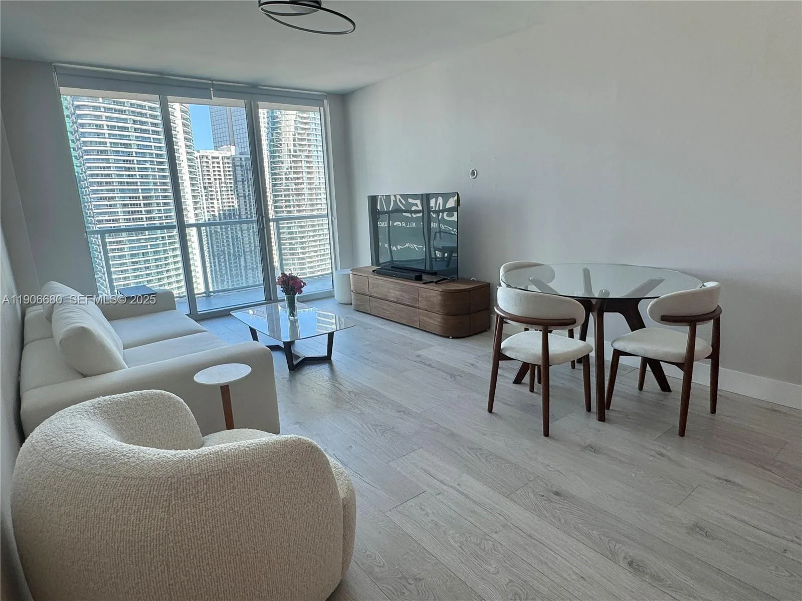 500 Brickell Ave # 3803, Miami, FL 33131 photo 5