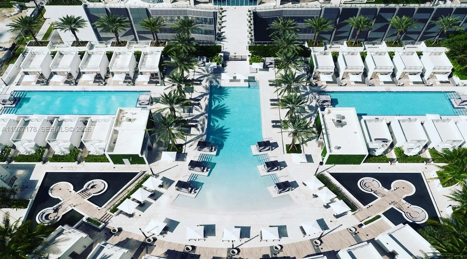 851 NE 1st Ave # 811, Miami, FL 33132 photo 2