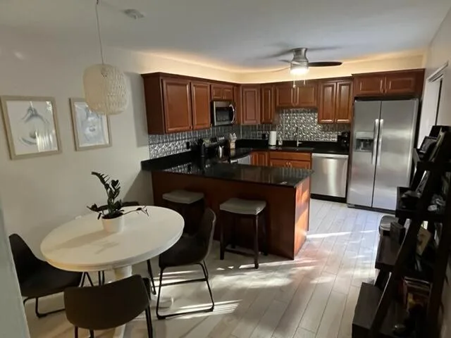 365 S Waverly Place # 3c, Vero Beach, FL 32960 photo 3