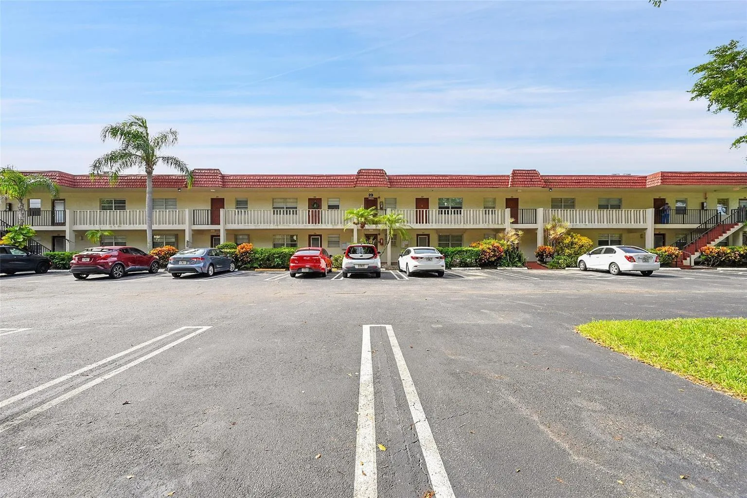 23 Abbey Lane # 202, Delray Beach, FL 33446