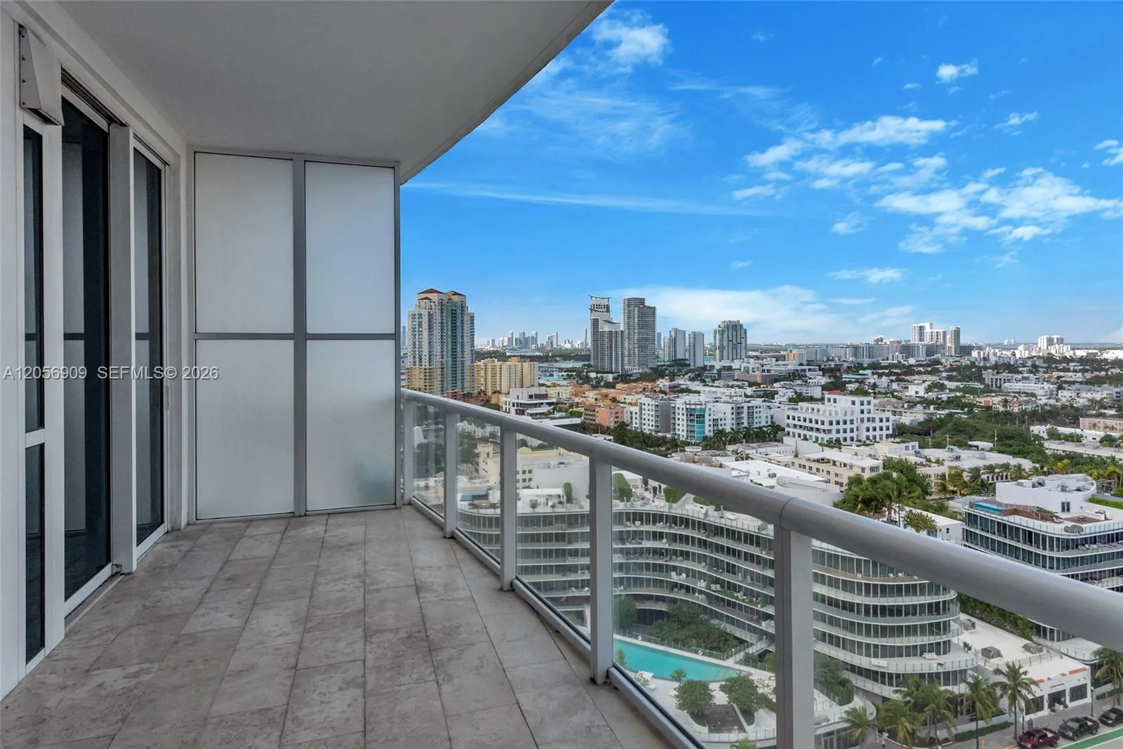 50 S Pointe Dr # 2007, Miami Beach, FL 33139 photo 4