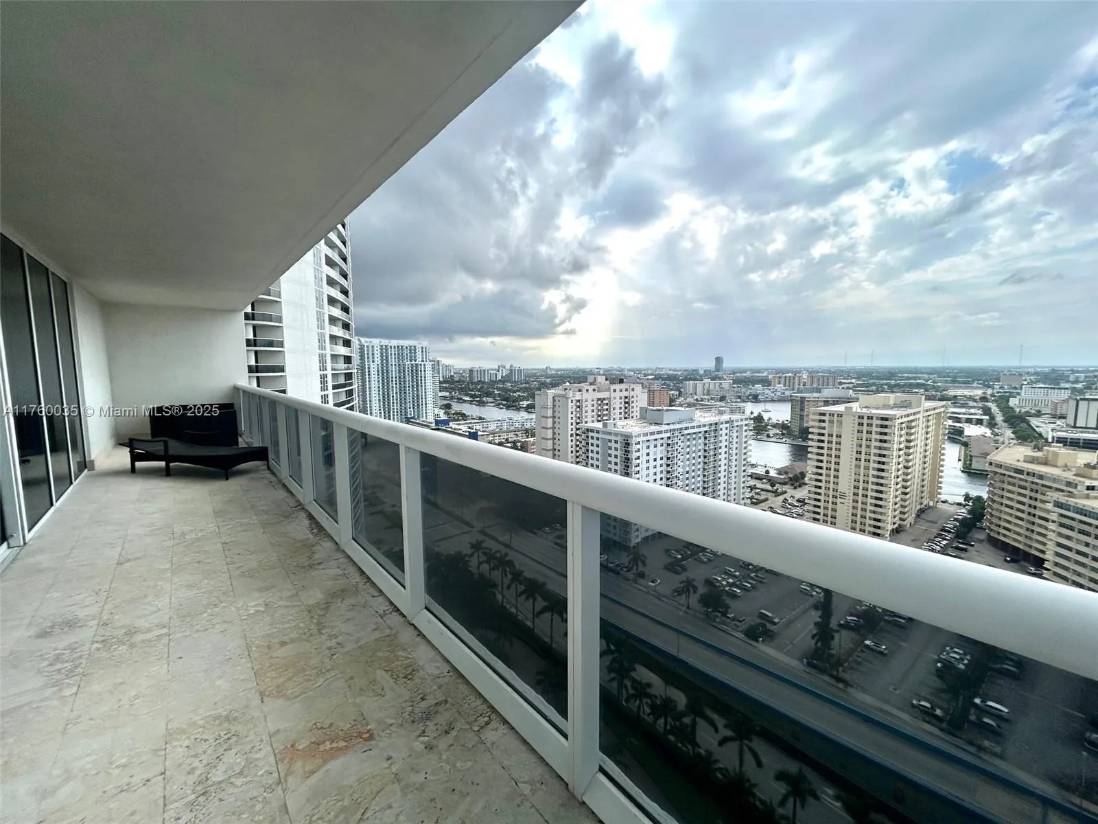 1830 S Ocean Dr # 2408, Hallandale Beach, FL 33009 photo 3