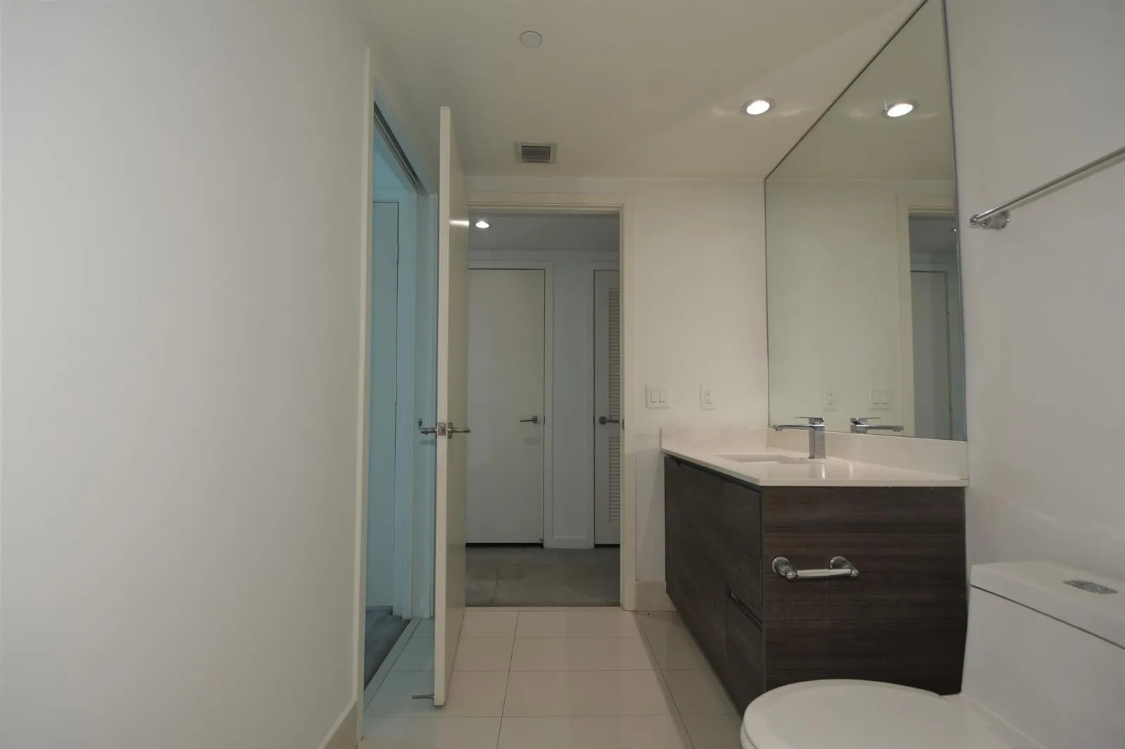 1100 S Miami Avenue # 2207, Miami, FL 33130 photo 5