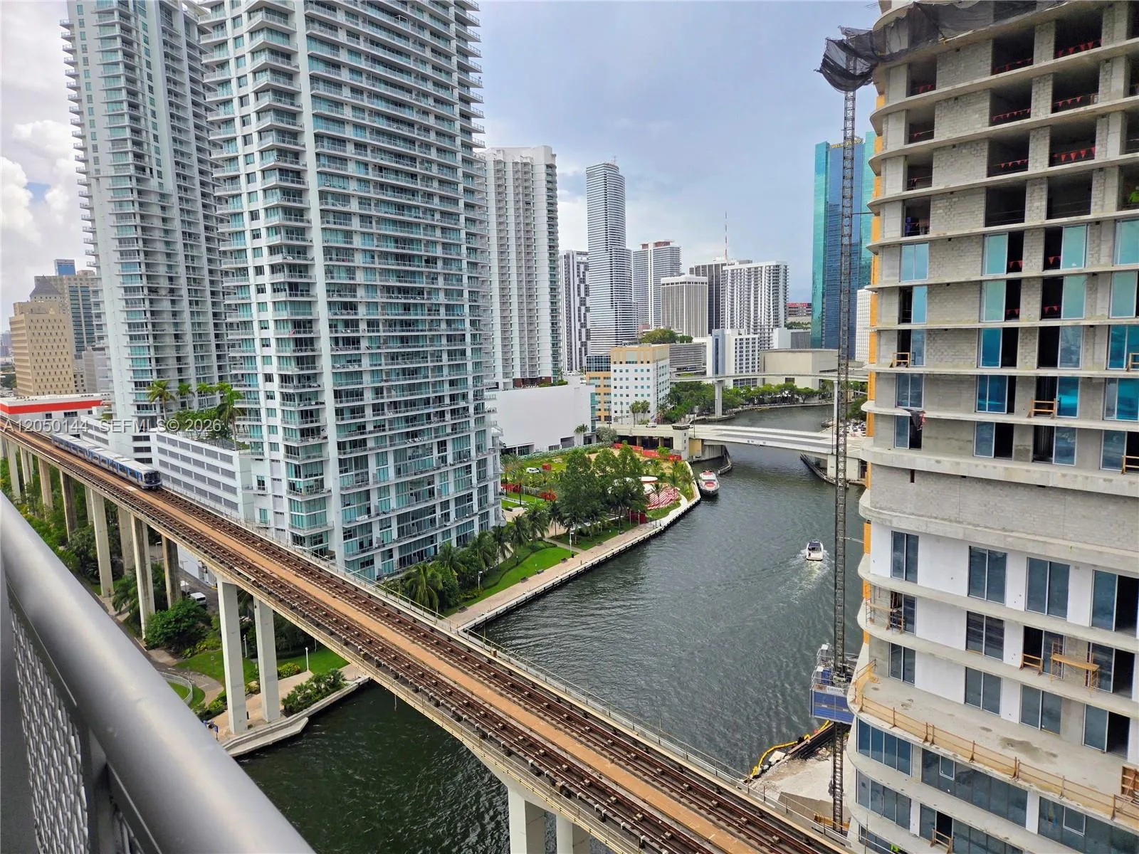 690 SW 1st Ct # 1906, Miami, FL 33130