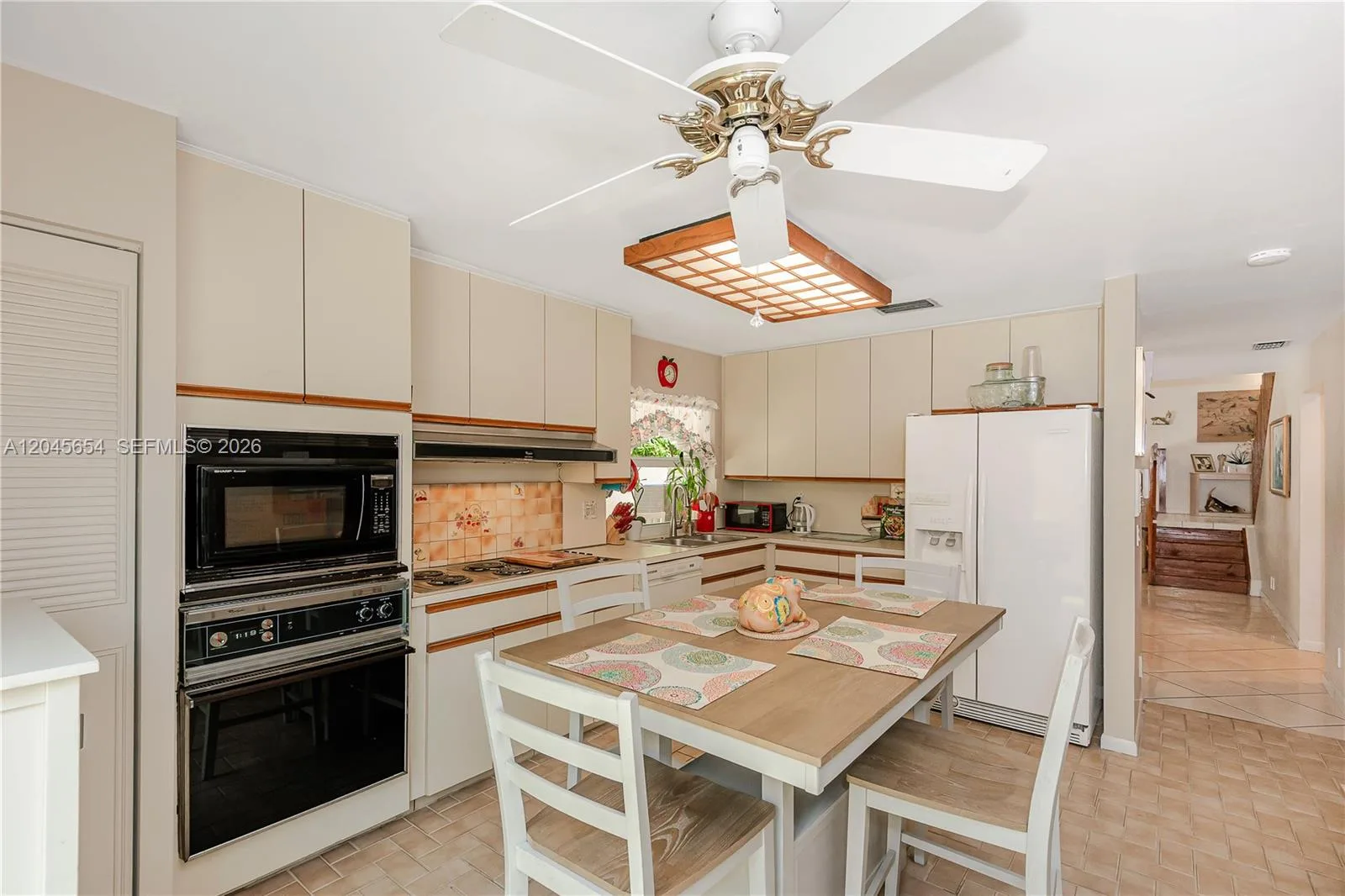 17617 NW 61st Ct N, Hialeah, FL 33015 photo 13