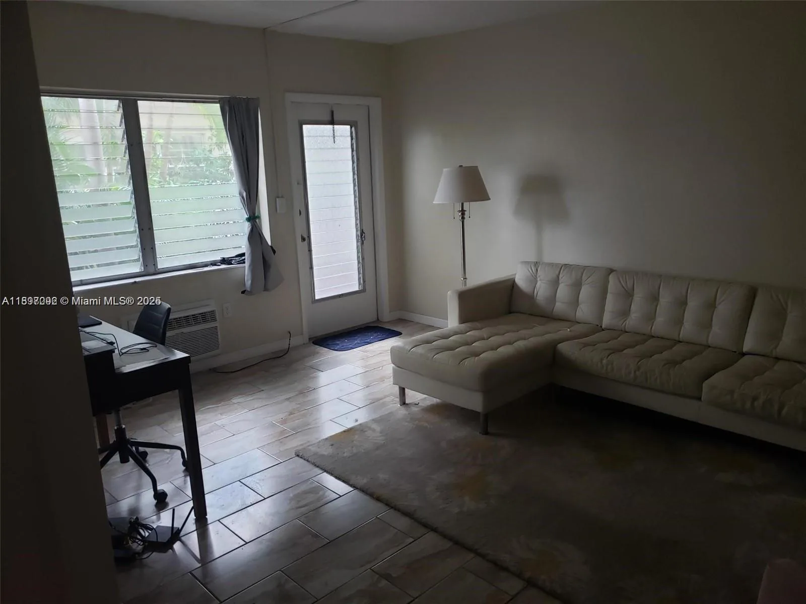 8040 Tatum Waterway Dr # 7, Miami Beach, FL 33141 photo 5