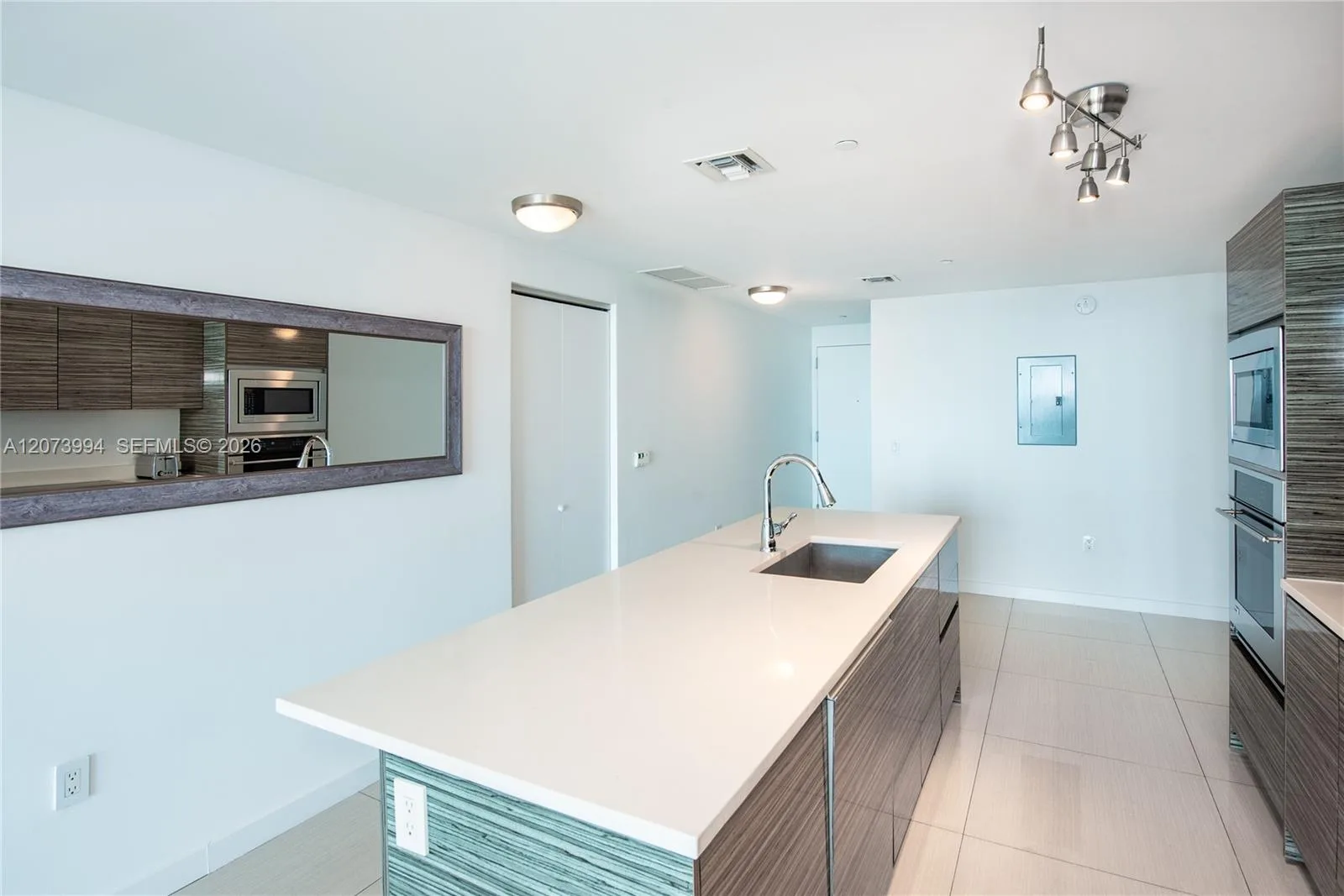 460 NE 28th St # 2202, Miami, FL 33137 photo 12