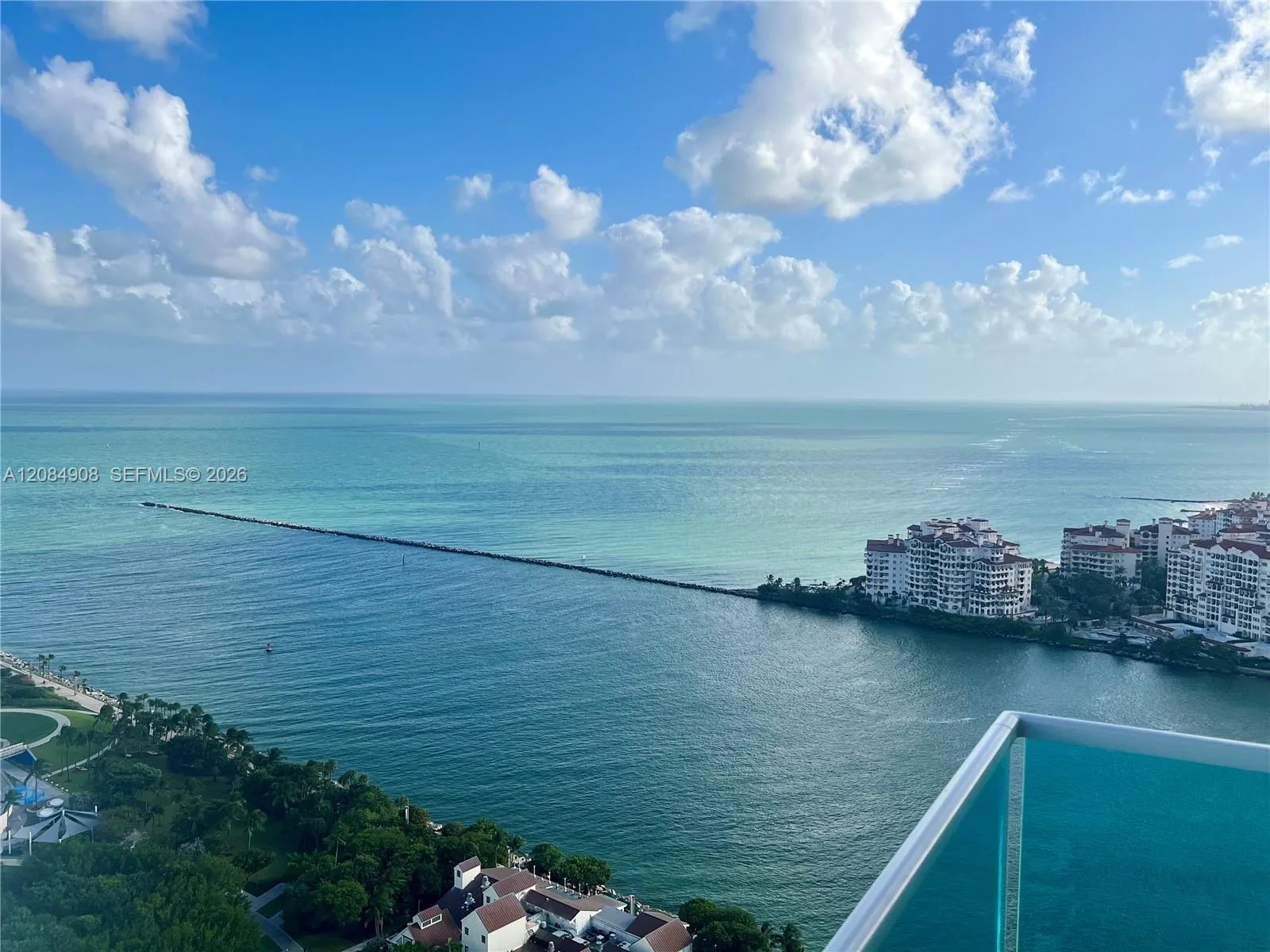 300 S Pointe Dr # 3601, Miami Beach, FL 33139