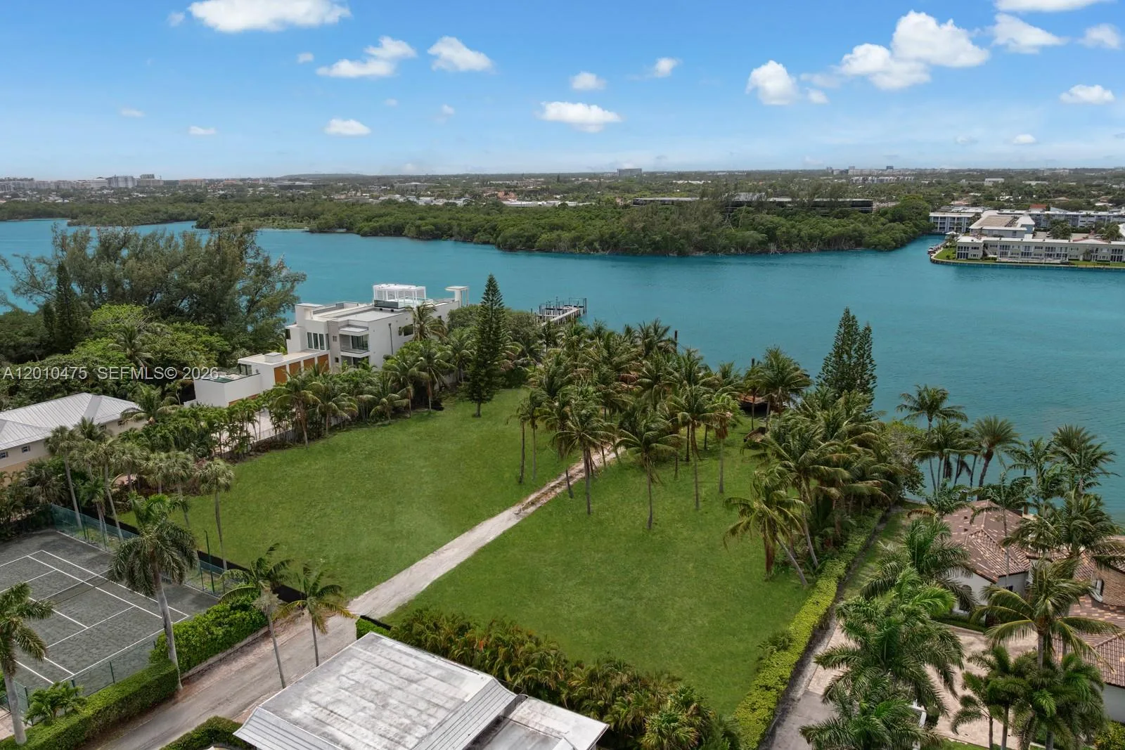 910 NE 24th St, Boca Raton, FL 33431 photo 11