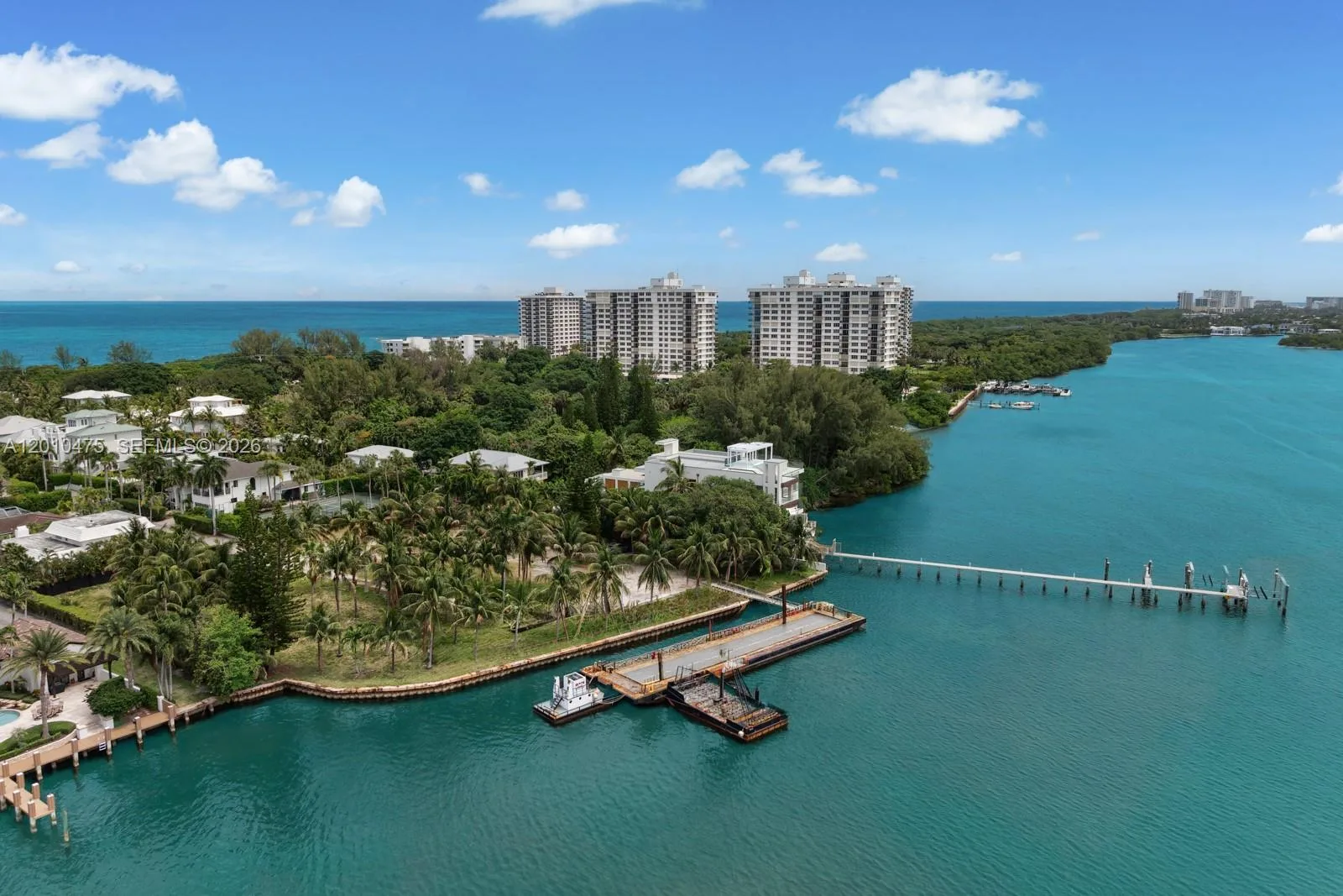 910 NE 24th St, Boca Raton, FL 33431 photo 9