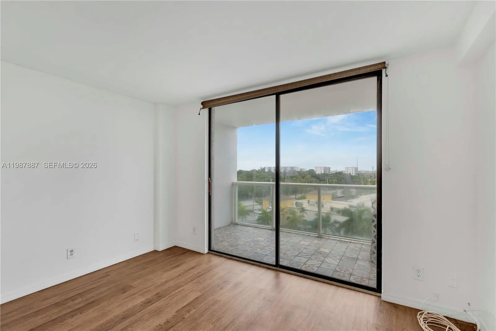 13499 Biscayne Blvd # 613, North Miami, FL 33181 photo 11