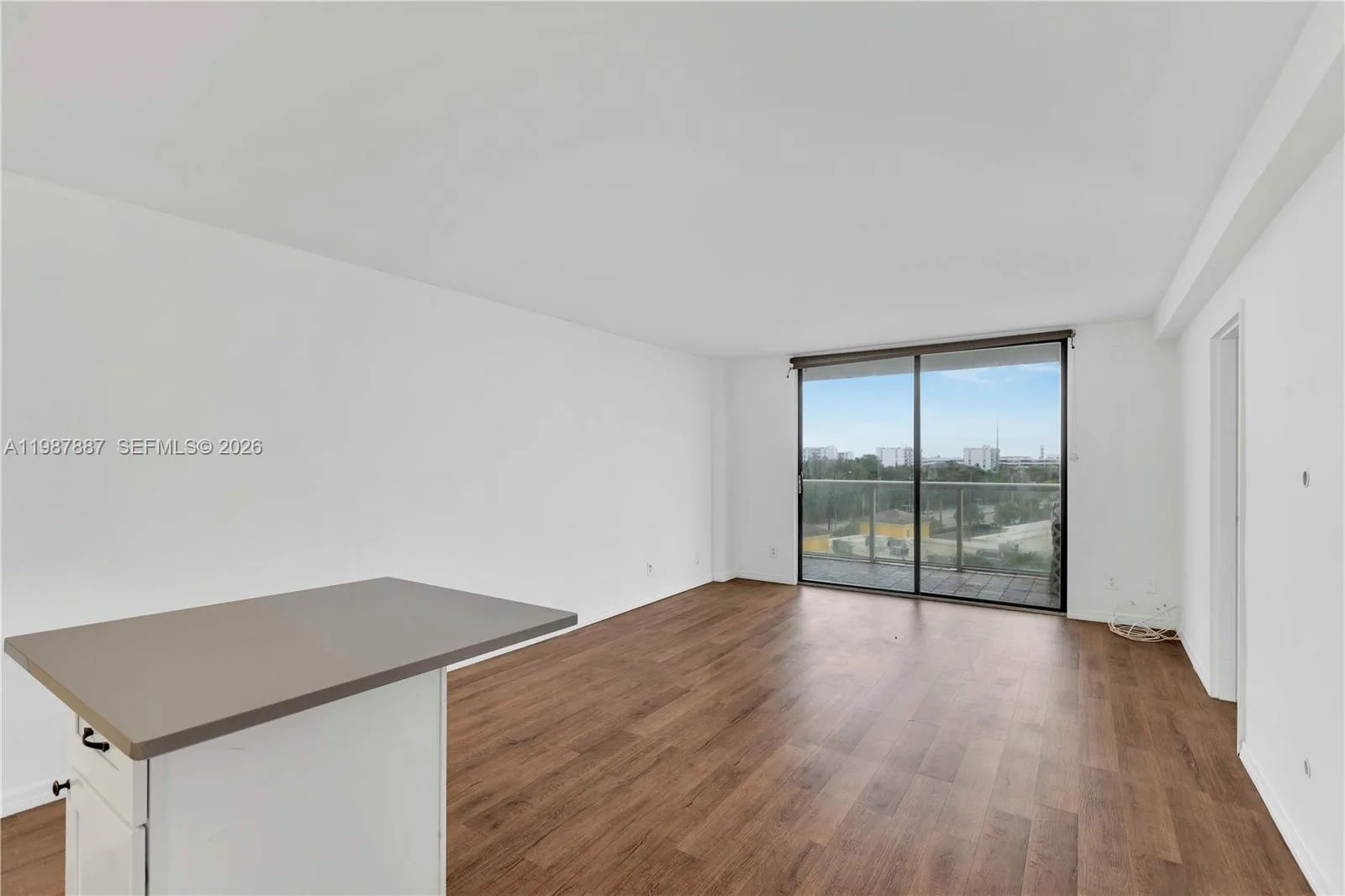 13499 Biscayne Blvd # 613, North Miami, FL 33181 photo 5