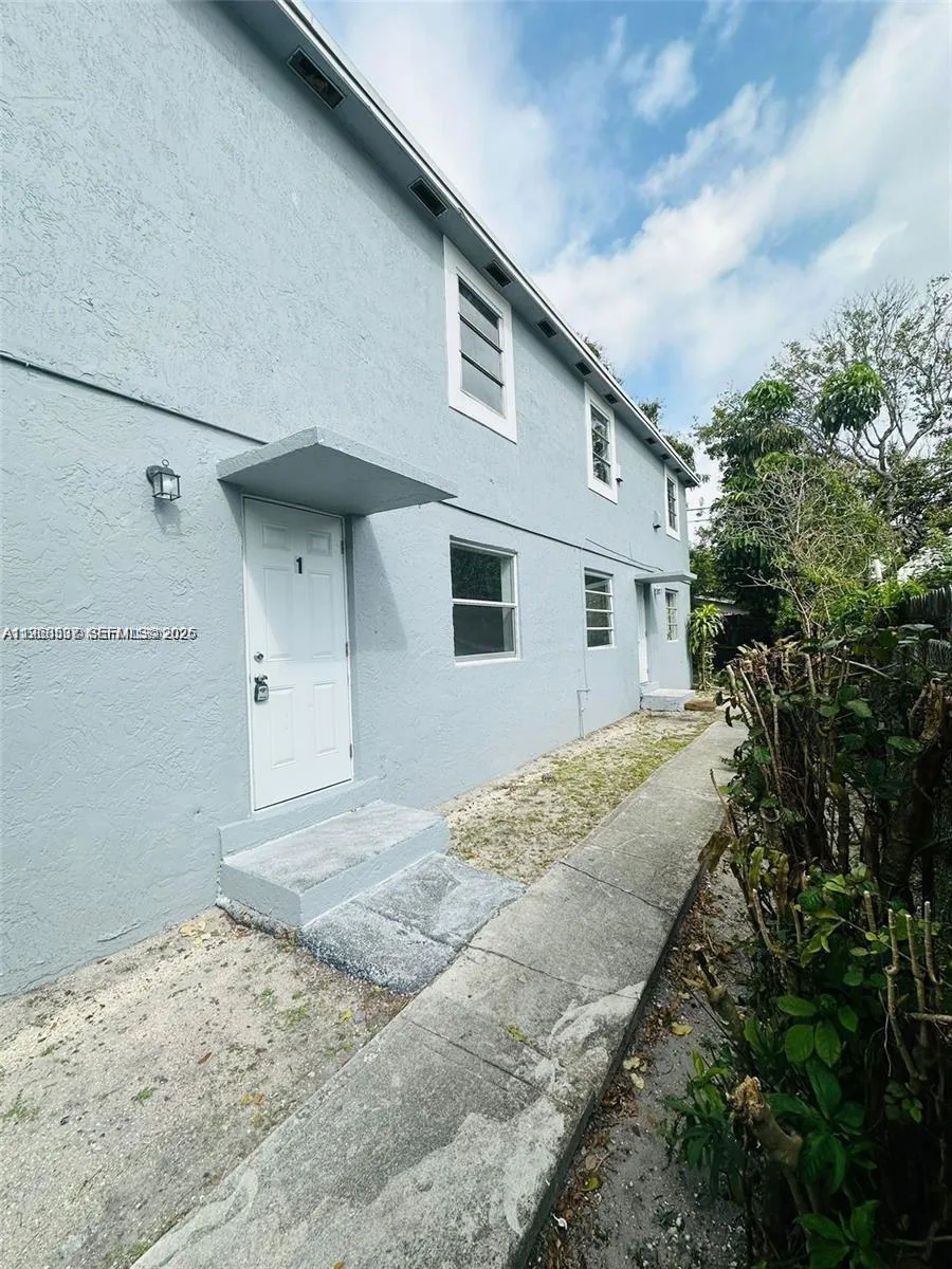 5 NE 16th Ct, Fort Lauderdale, FL 33305 photo 6