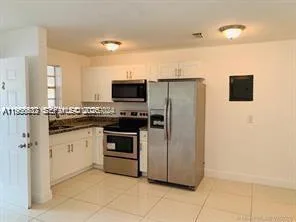 5 NE 16th Ct, Fort Lauderdale, FL 33305 photo 8