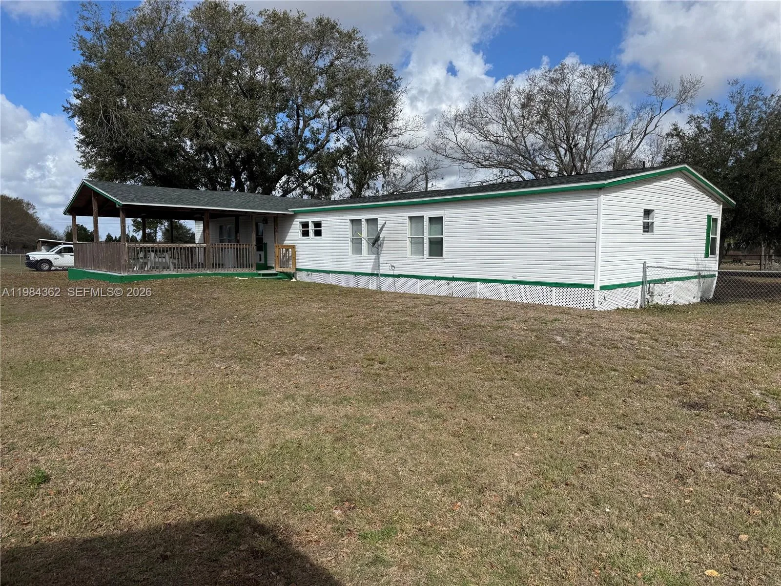 34 RIDGE RD, Frostproof, FL 33843 photo 4