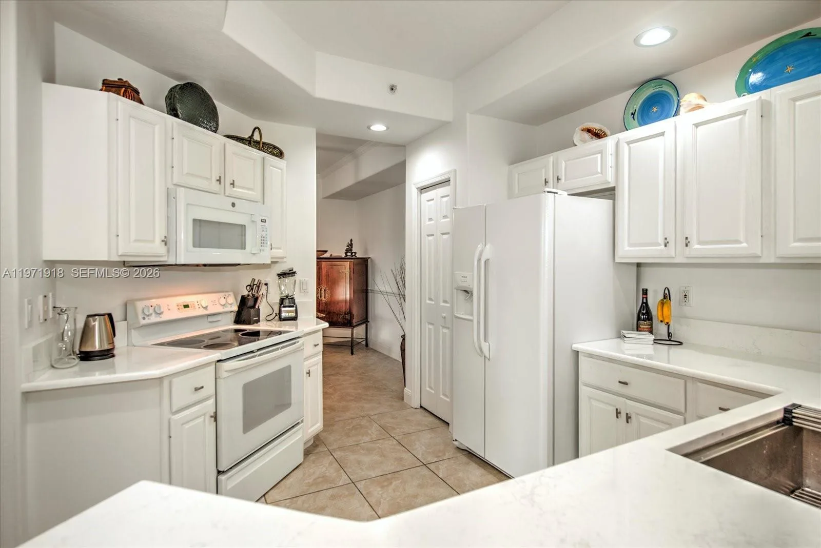 8385 Whisper Trace LN Apt. # 104, Naples, FL 34114 photo 11
