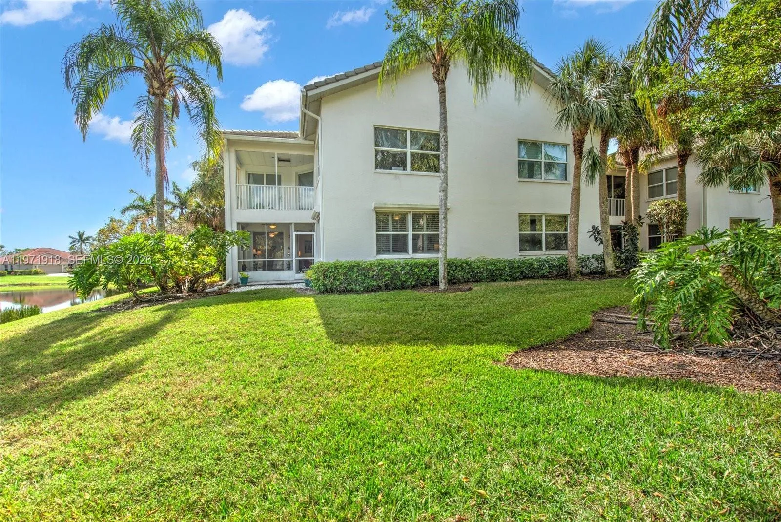 8385 Whisper Trace LN Apt. # 104, Naples, FL 34114 photo 3