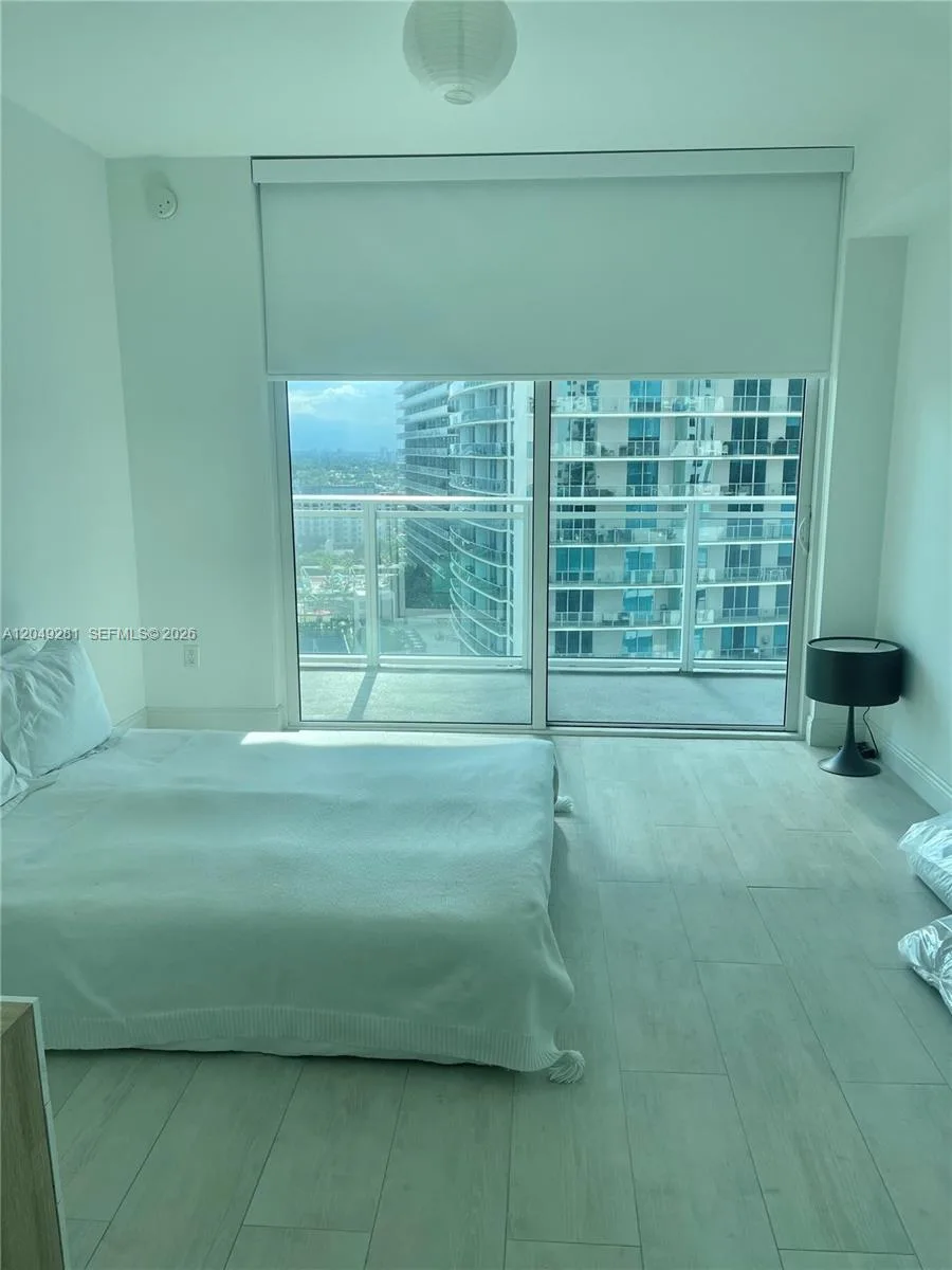 1080 Brickell Ave # 1709, Miami, FL 33131 photo 3