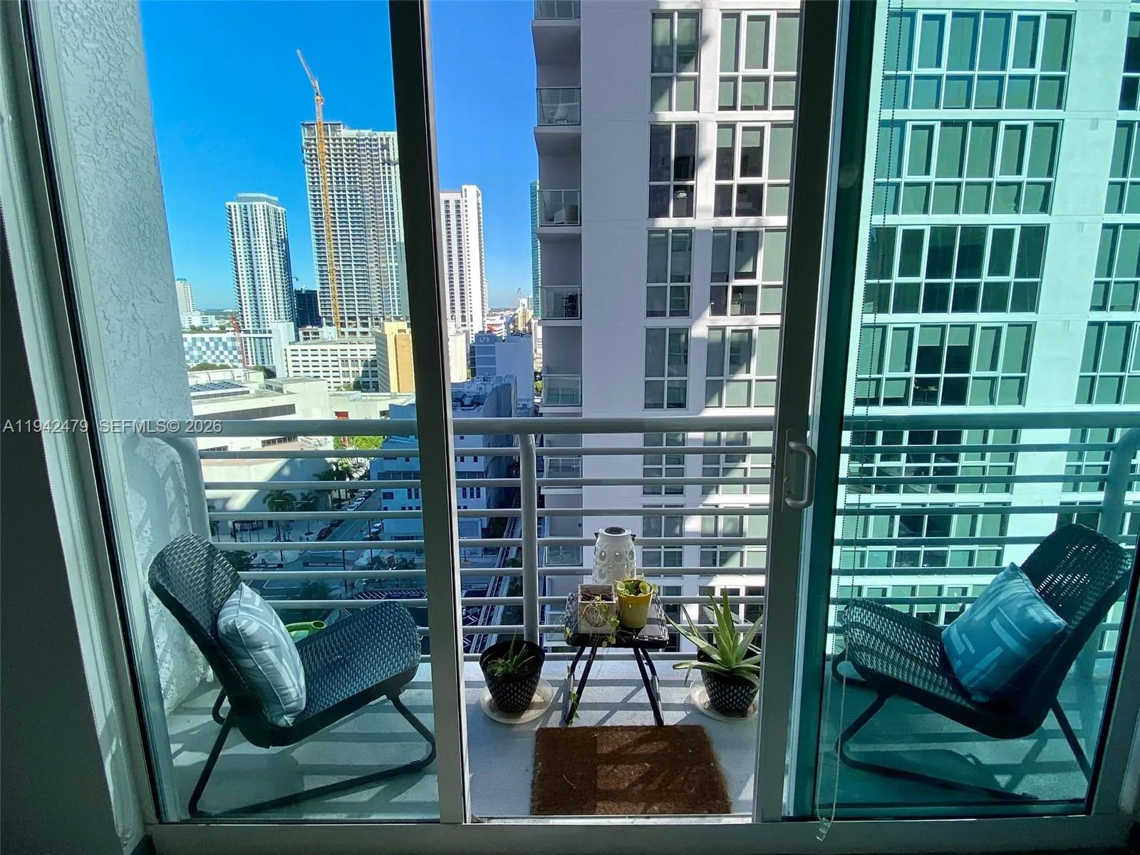 133 NE 2nd Ave # 1803, Miami, FL 33132