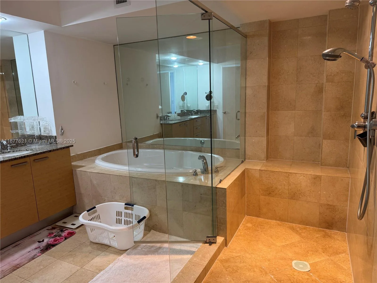 1830 S Ocean Dr # 3303, Hallandale Beach, FL 33009 photo 13