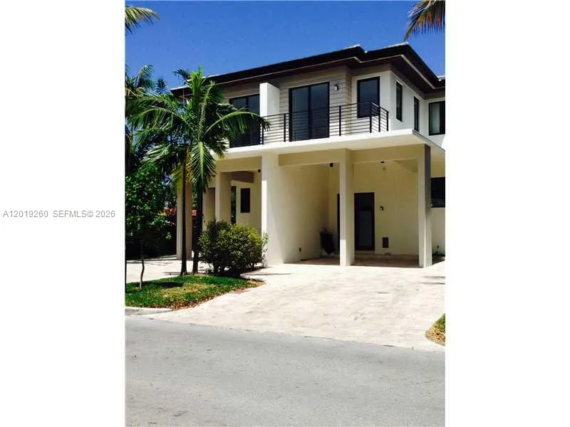 472 FERNWOOD DR # 472, Key Biscayne, FL 33149 photo 3