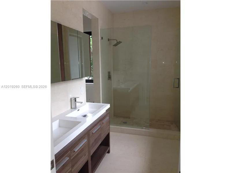 472 FERNWOOD DR # 472, Key Biscayne, FL 33149 photo 6