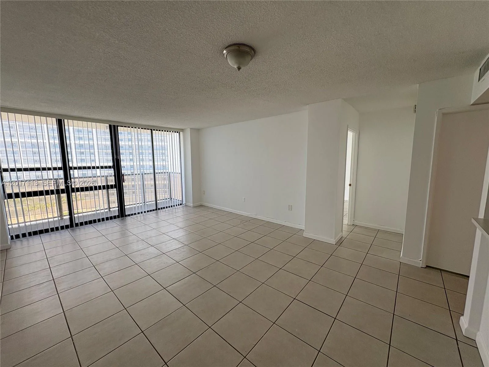 600 NE 36th St # 1515, Miami, FL 33137 photo 6