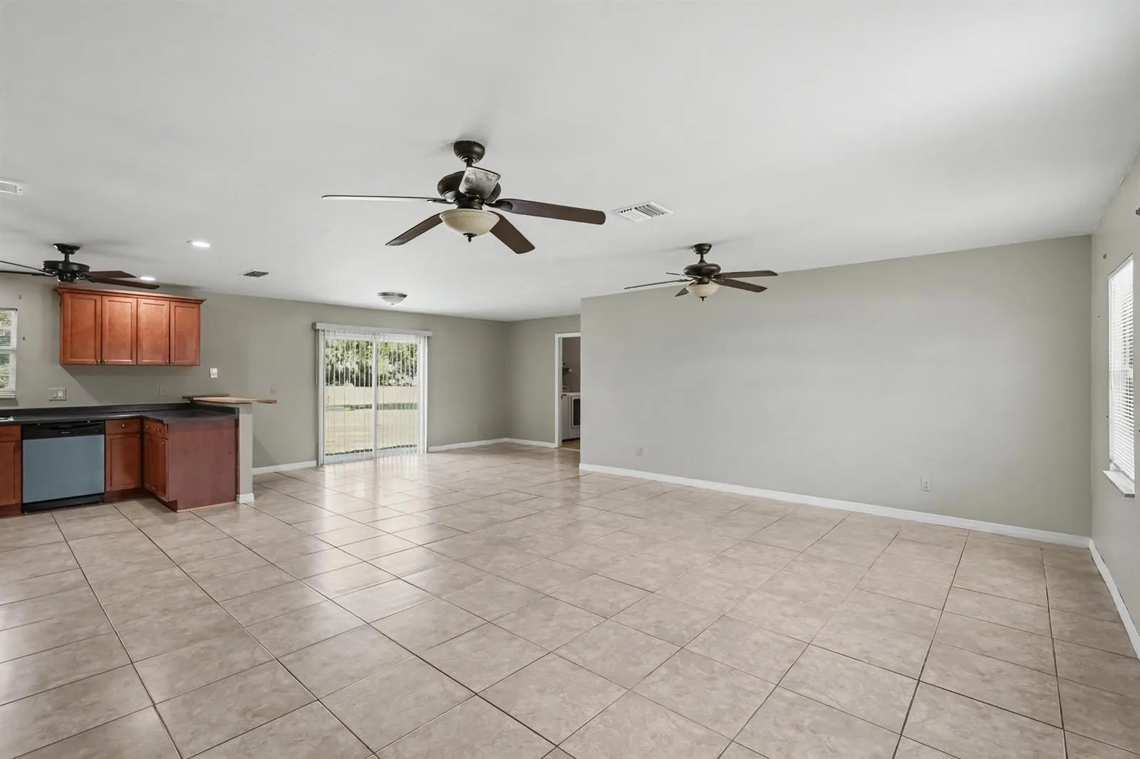 502 NE Solida Circle, Port St. Lucie, FL 34983 photo 3