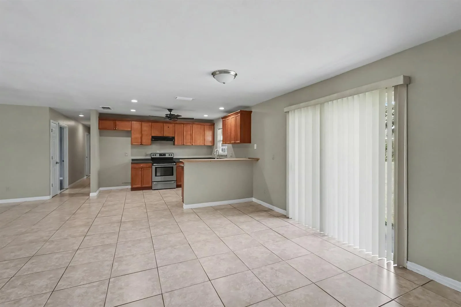 502 NE Solida Circle, Port St. Lucie, FL 34983 photo 8