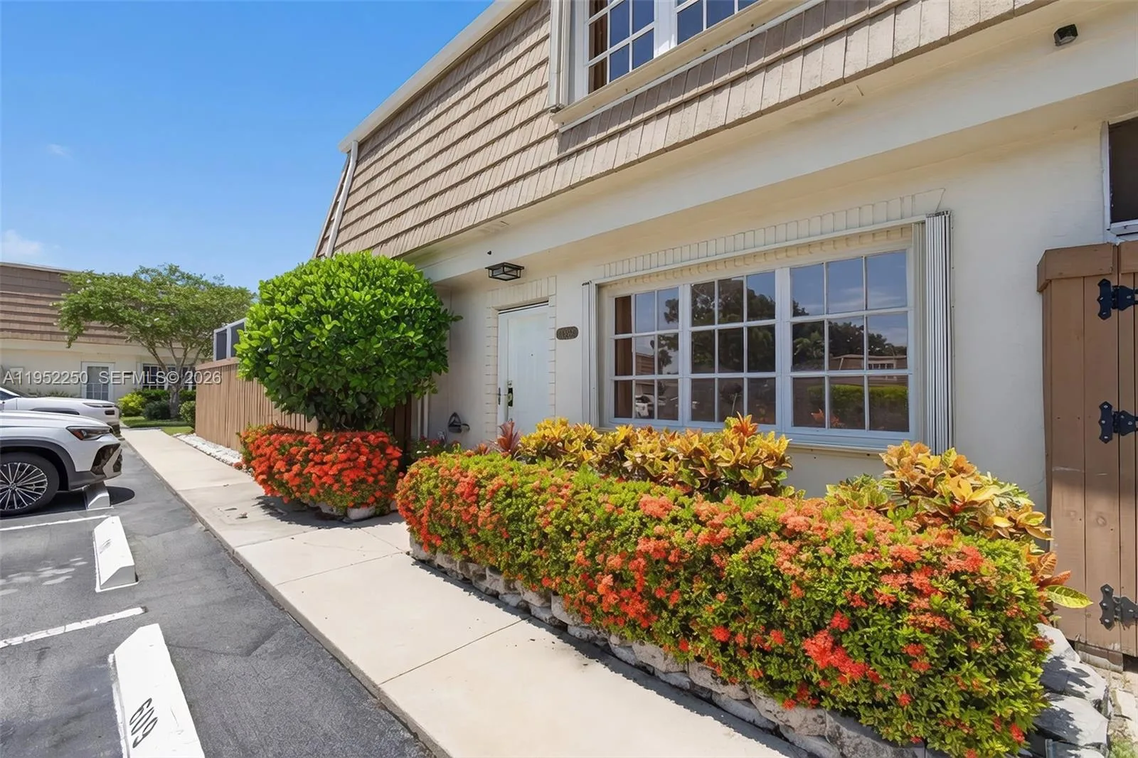 11625 Winchester Dr # B, Palm Beach Gardens, FL 33410 photo 3