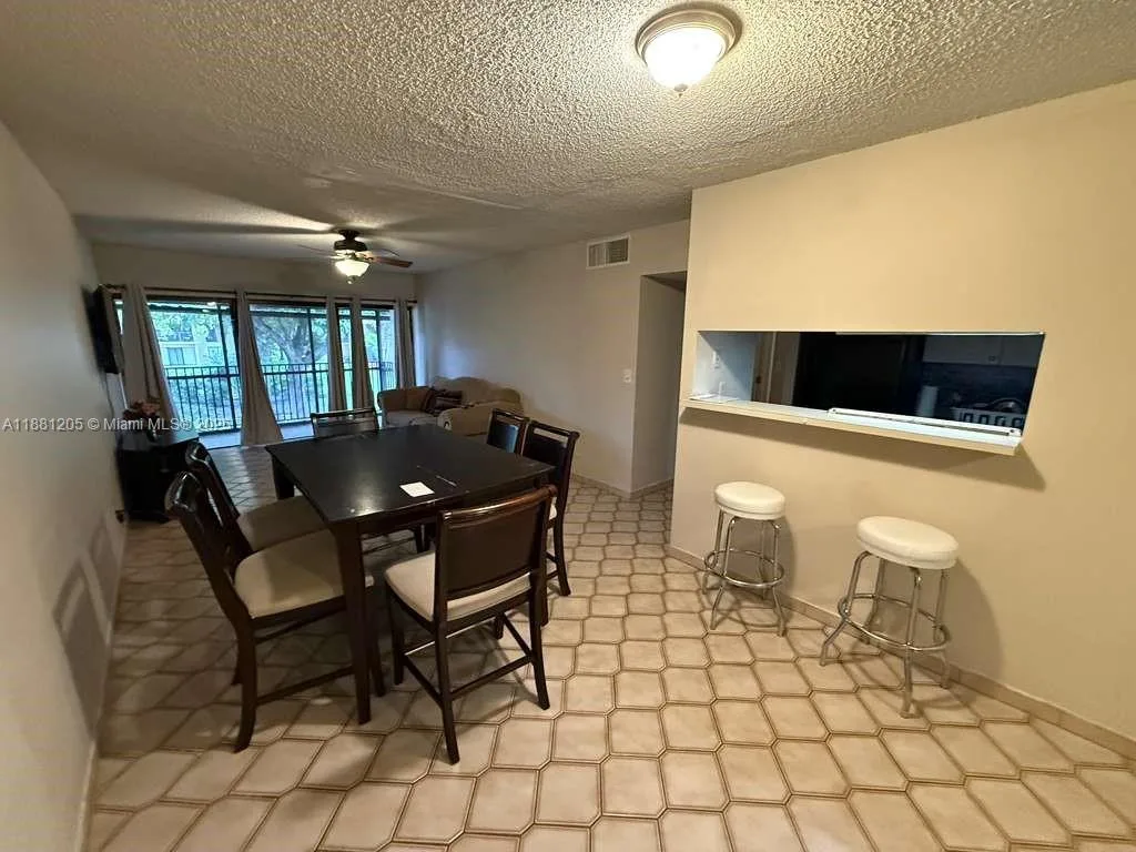 5915 Washington St # 116, Hollywood, FL 33023 photo 5