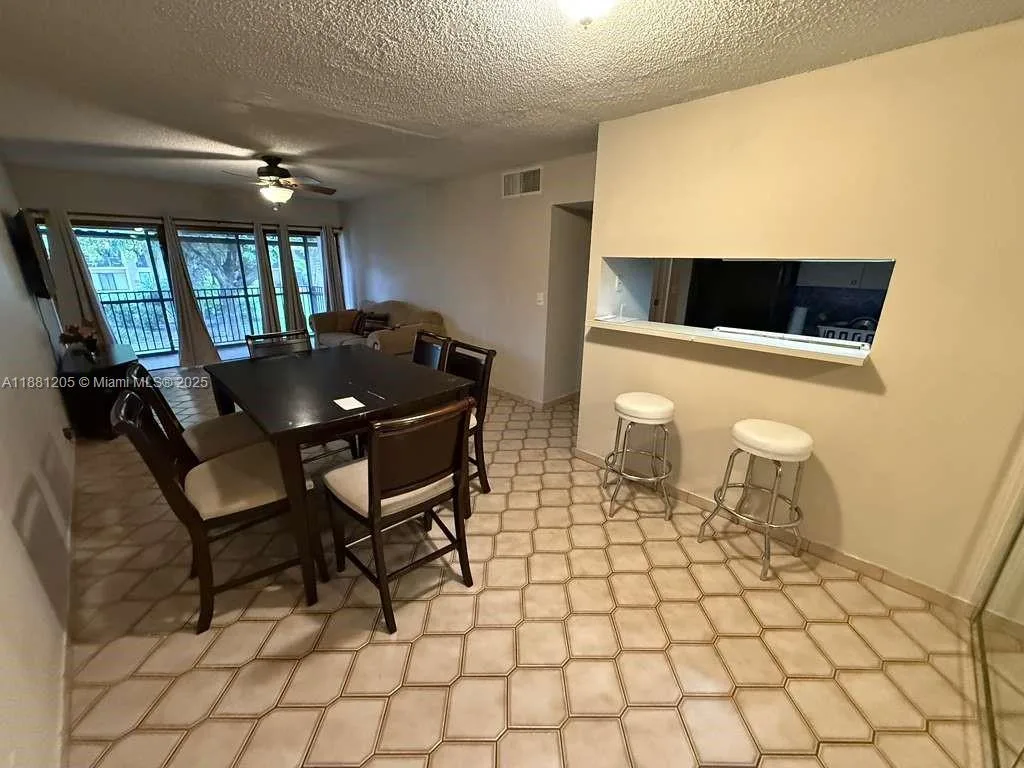 5915 Washington St # 116, Hollywood, FL 33023 photo 6