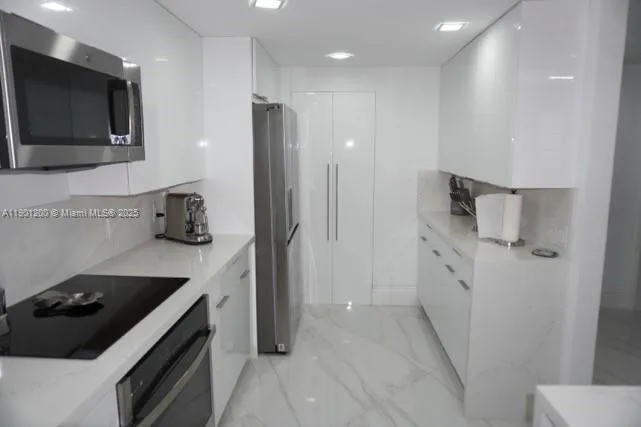 701 Brickell Key Blvd # 412, Miami, FL 33131 photo 8