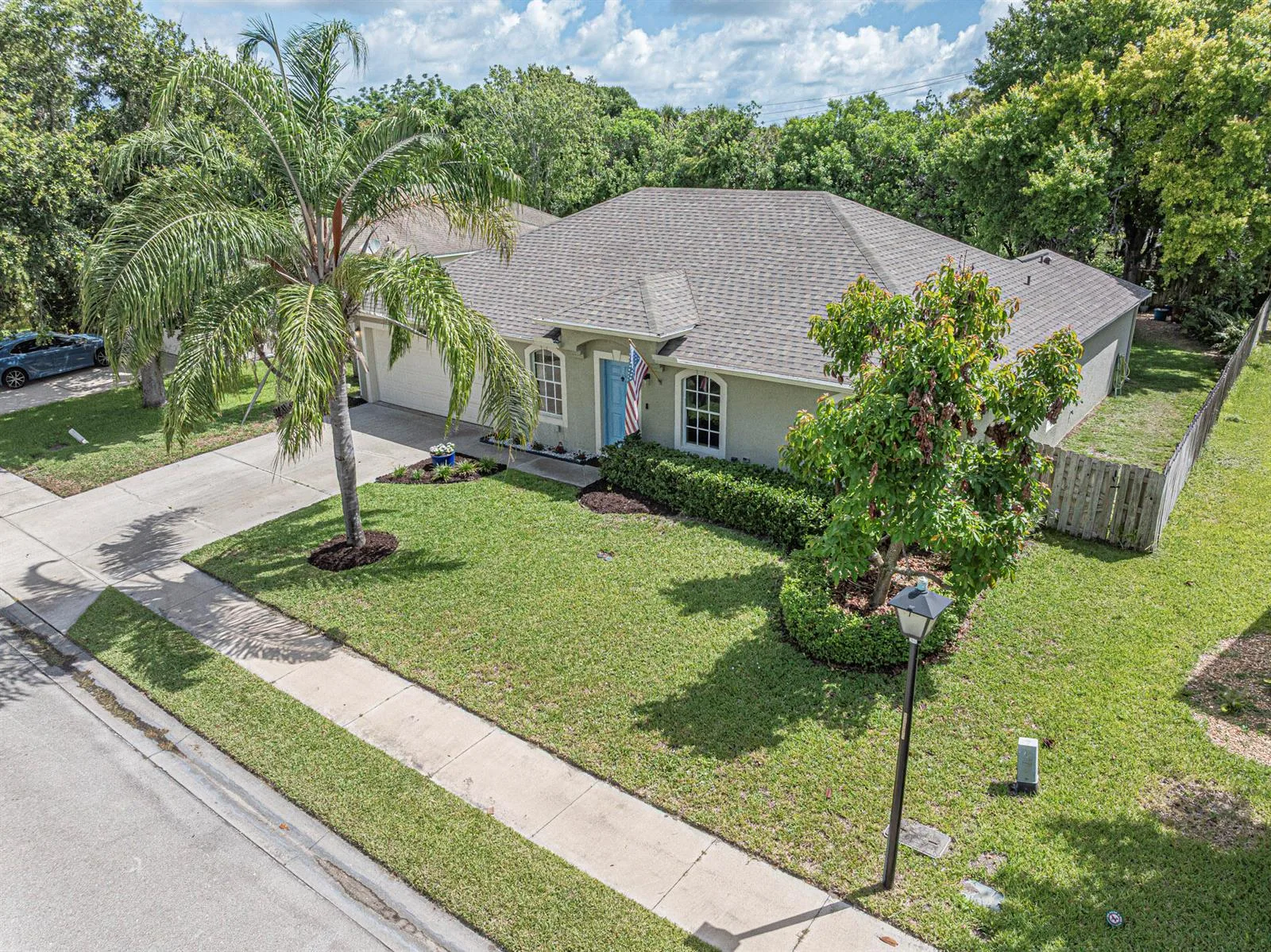 6029 Ridge Lake Circle, Vero Beach, FL 32967
