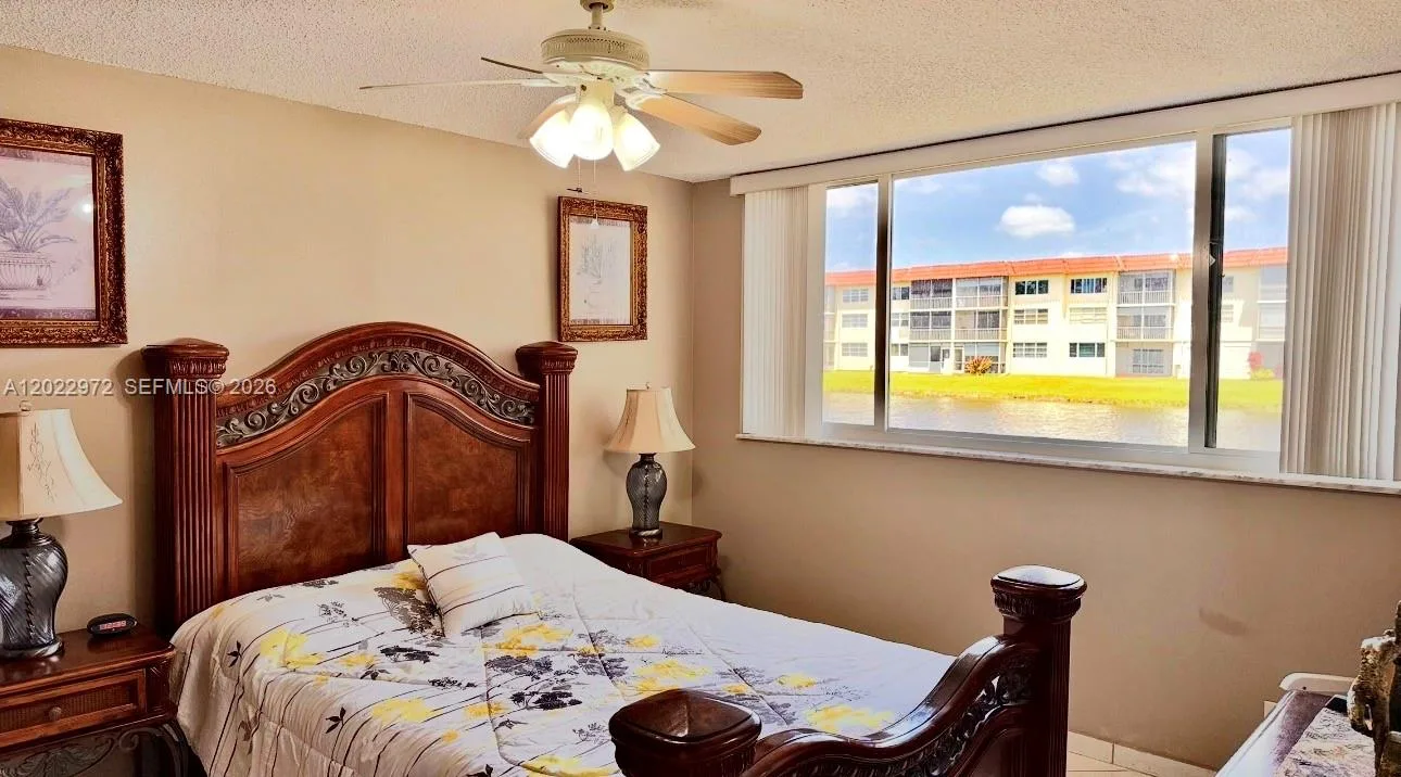 8961 S Hollybrook Blvd # 106, Pembroke Pines, FL 33025 photo 4