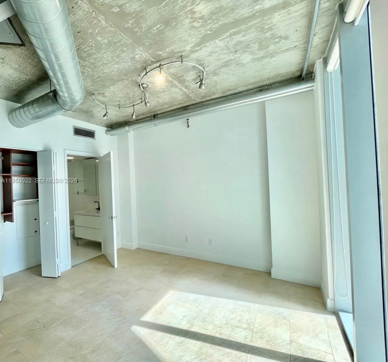 690 SW 1st Ct # 2134, Miami, FL 33130 photo 3