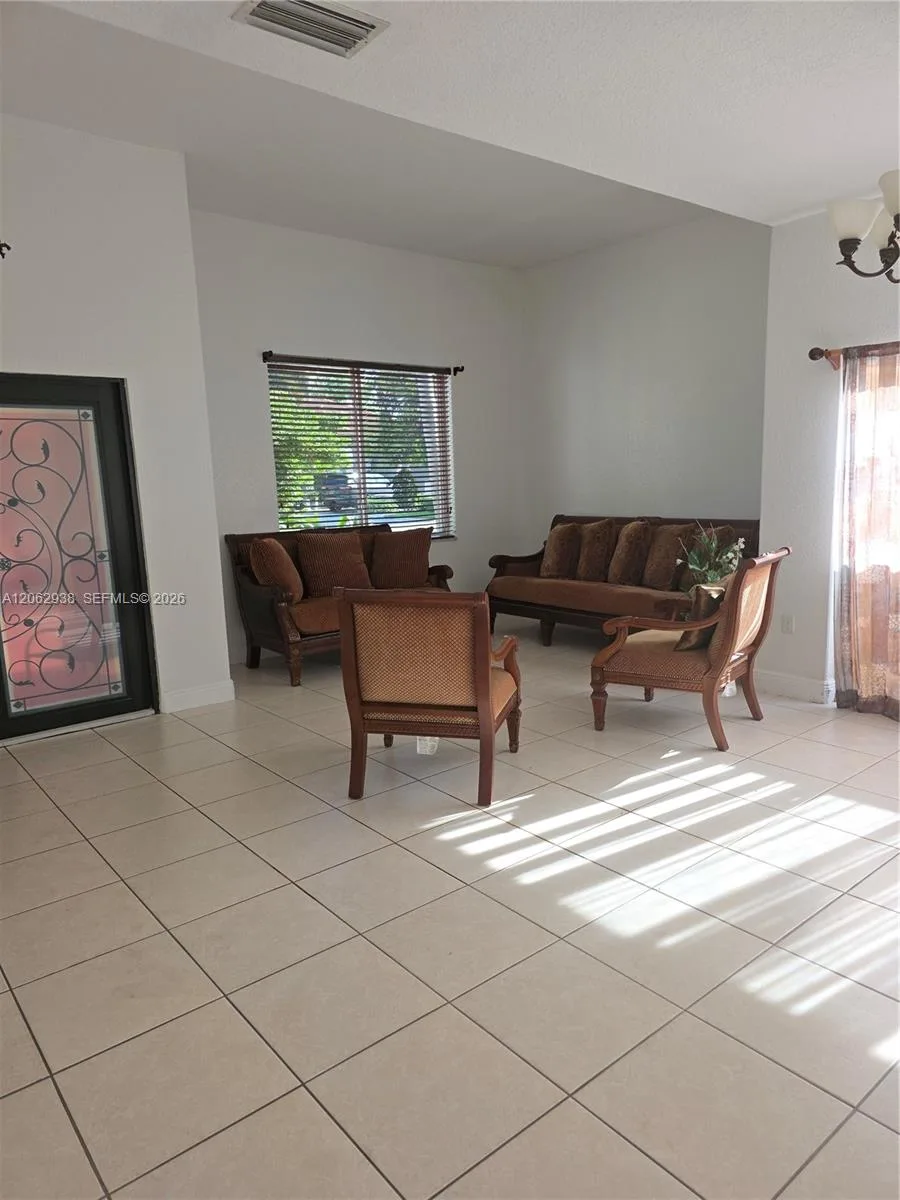 14811 SW 32nd Ln # 00, Miami, FL 33185 photo 5