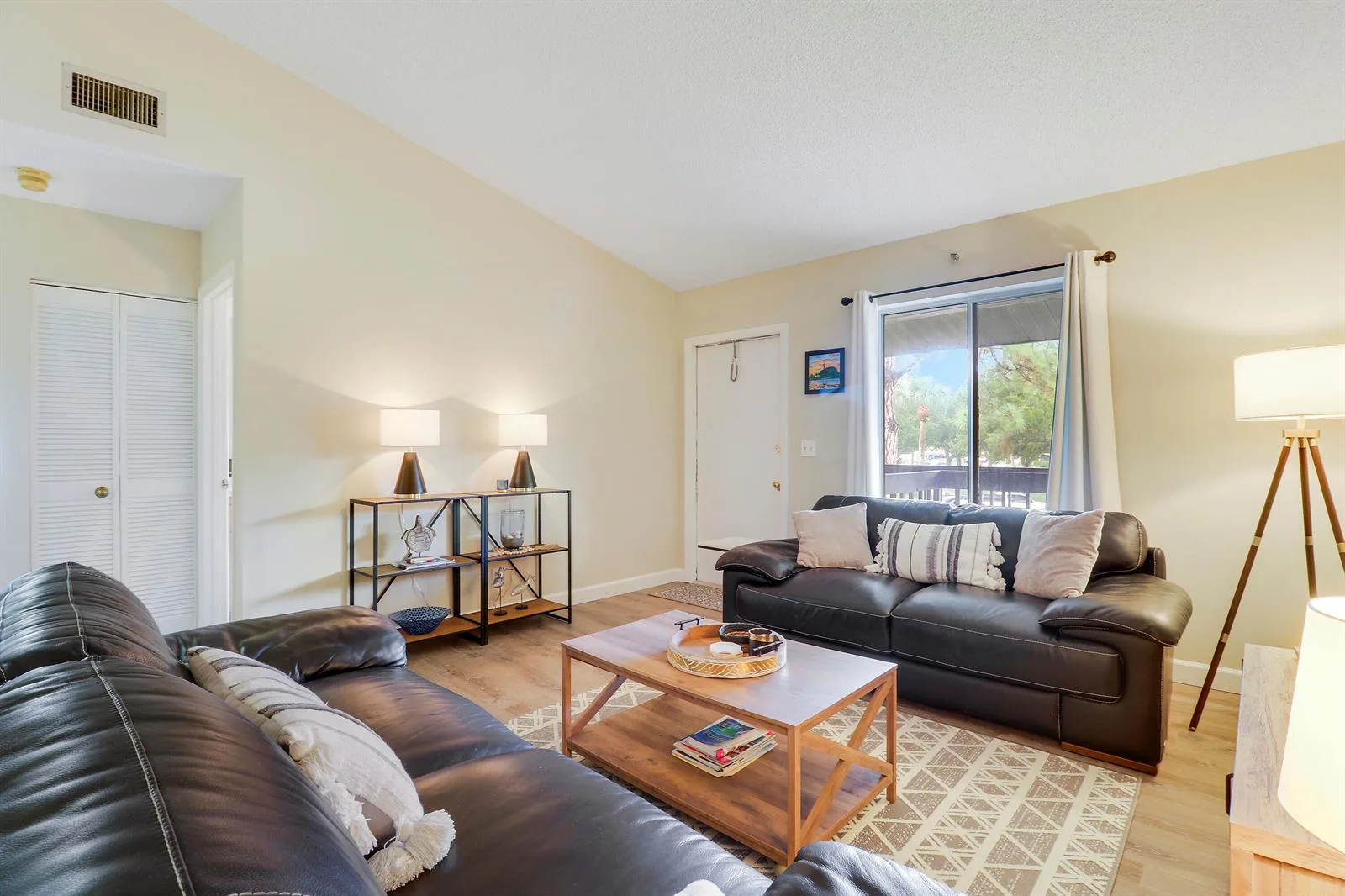 6414 CHASEWOOD Drive # F, Jupiter, FL 33458