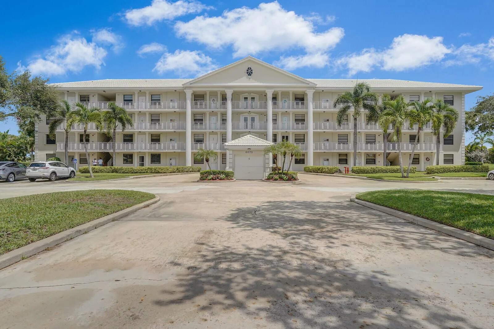 6073 BALBOA Circle # 105, Boca Raton, FL 33433