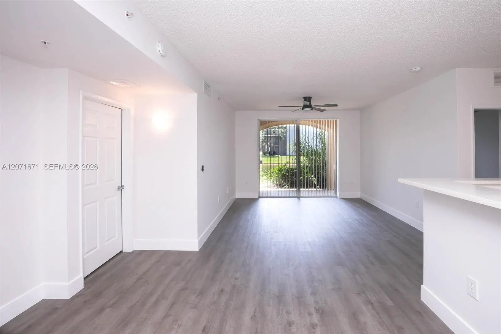 8050 N Nob Hill Rd # 106, Tamarac, FL 33321