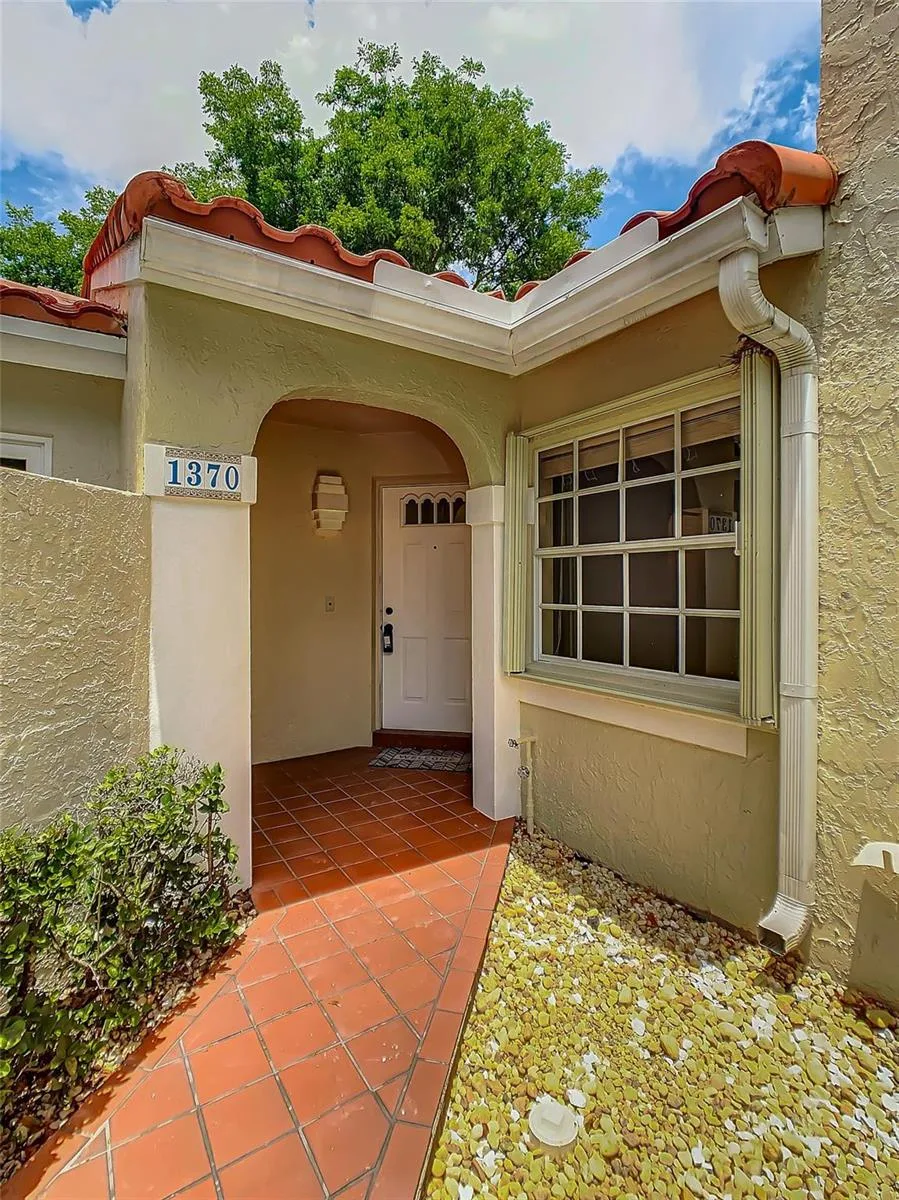 1370 COTTONWOOD Circle # 18-3, Weston, FL 33326