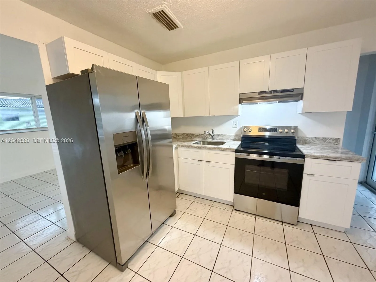 7329 SW 22nd St # 0, Miami, FL 33155 photo 4