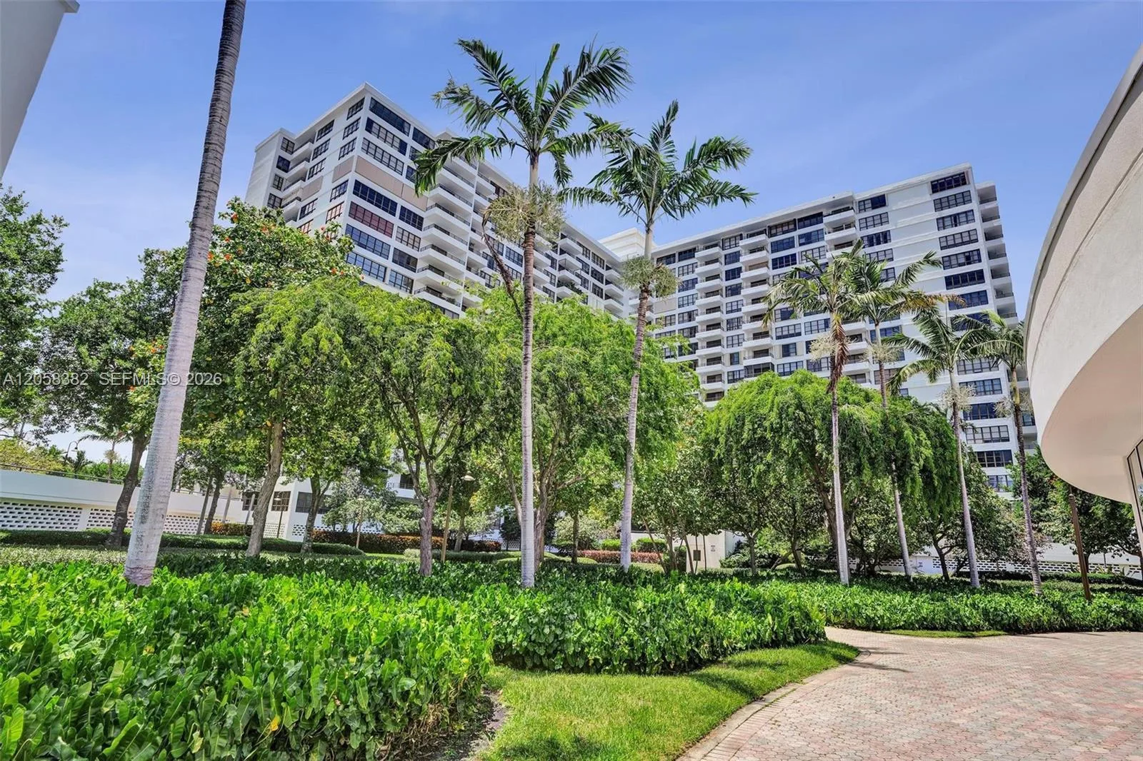 500 Three Islands Blvd # 213, Hallandale Beach, FL 33009
