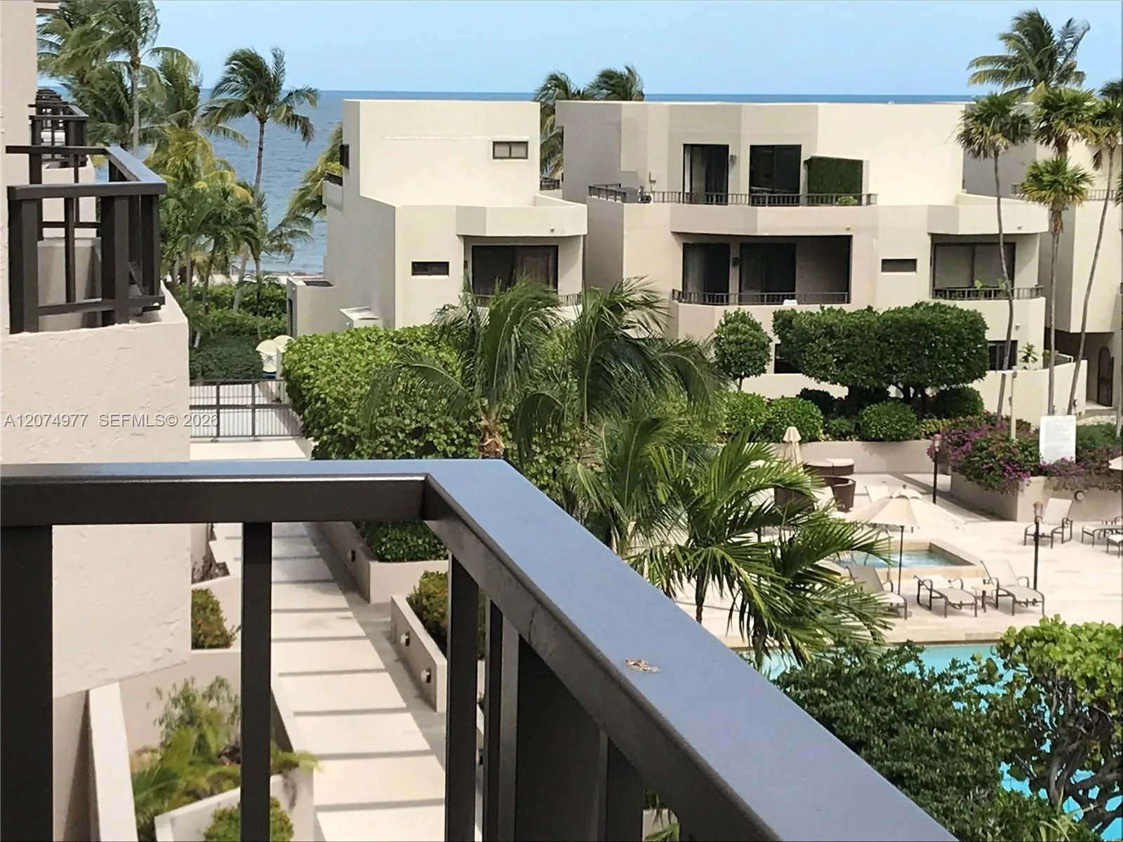 201 Crandon Blvd # 431, Key Biscayne, FL 33149 photo 4